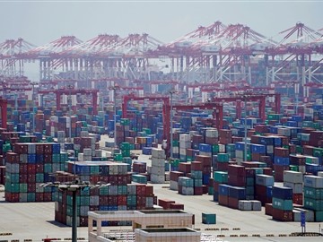containers-in-de-haven-van-shanghai-foto-aly-song-reuters-456065-wo36Sa0f