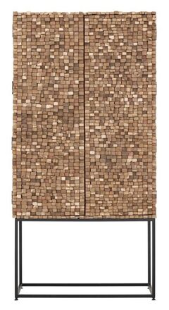 Web_Test-ML-351402-Sticks-cupboard_1