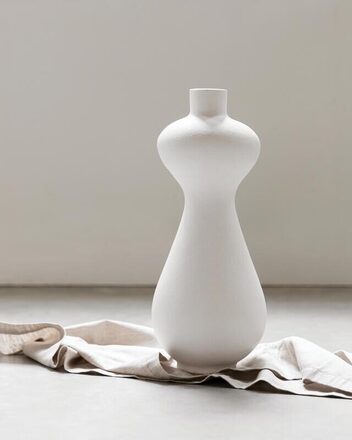 Web_Test-ML-462094-Lady-vase_sf1_DTP