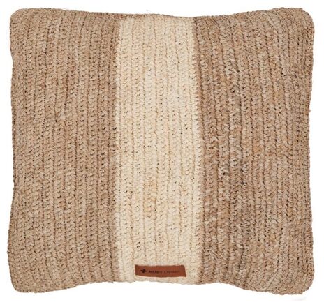 Web_Test-ML-920126-Menton-cushion-square_1