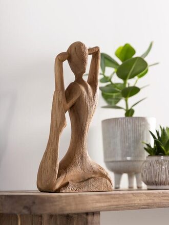 ML-456105-Compass-statue_sf1_DTP