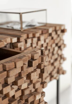Large-ML-351401-Sticks-sideboard_detail1_DTP