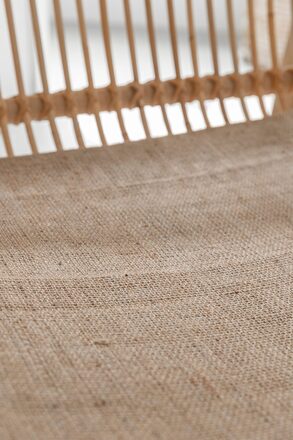 Large-ML-450443-Marvin-lounge-chair_detail2_DTP