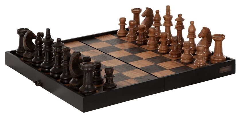 Large-ML-830960-Karpov-chess-board_3