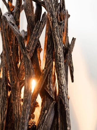 Large-ML-833549-Spot-floorlamp-black_detail1_DTP