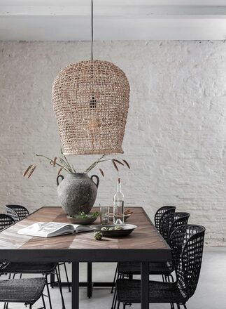 Large-ML-890810-Formentera-hanging-lamp-CC-206816-Criss-Cross-dining-table-ML-Bahamas-Loom-chair_sf1_DTP
