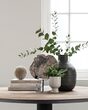 Large-SO-250531-Soho-dining-table-ML-855924-Sand-shell-ball-ML-890932-Fossil_sf1_DTP