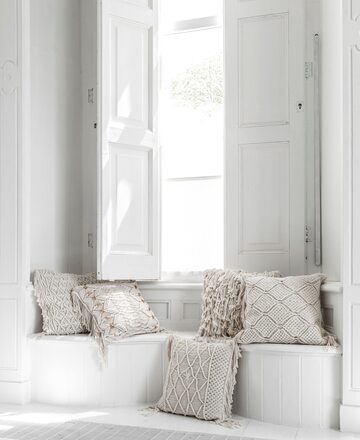 Large-ML-920153-64-75-77-79-Sfeer-cushions_sf1_DTP