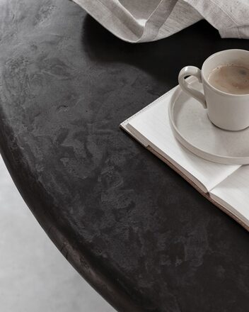 Large-SC-180764-Clio-dining-table-round-140-Pepper_sf1_DTP