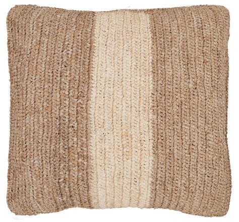 Large-ML-920126-Menton-cushion-square_2