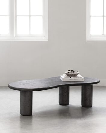 Large-SC-180704-Curva-coffee-table-Pepper_sf2_DTP
