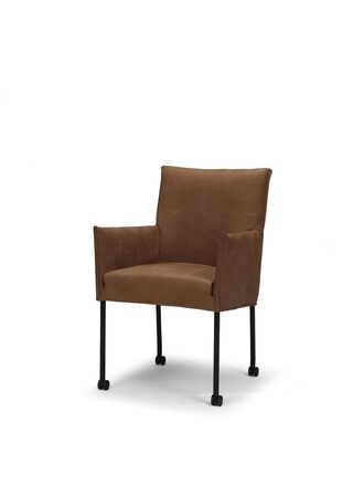 girona-voorzijde-Korverliving