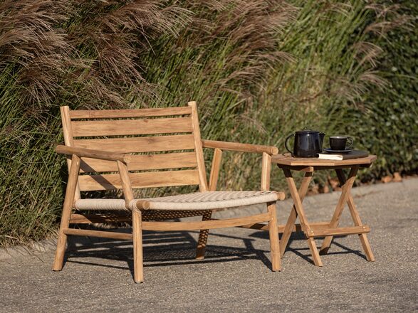 ML-260811-Ono-lounge-chair-ML-456010-Owen-foldable-picknick-table_sf1b
