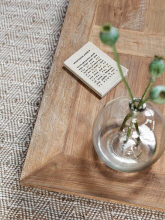CL-581515-Monastery-coffee-table-ML-Carnelian-carpet_detail1