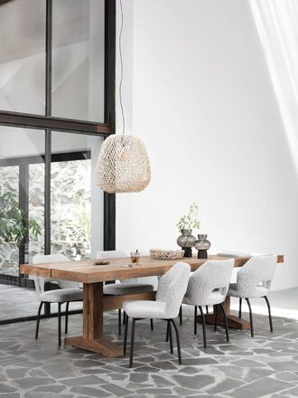 CL-582755-Borgo-dining-table-ML-749514-Bloom-side-chair-Boucle-light-grey-ML-Punta-Rasa-lamp_sf1