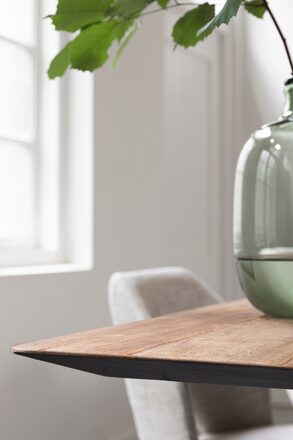 MP-204734-Metropole-dining-table-rectangular_detail1_DTP