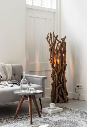 ML-833550-Spot-floorlamp_sf1_DTP