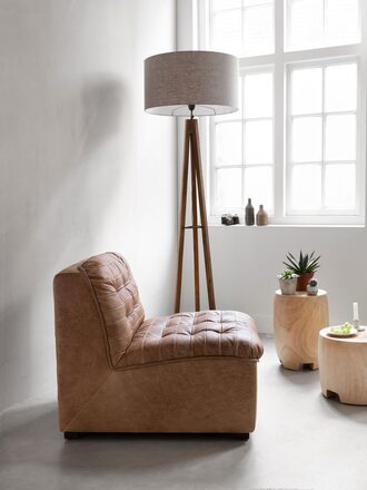 ML-749905-Liberty-lounge-chair-cognac-ML-833567-Porto-Cristo-Puro-side-table_sf2_DTP