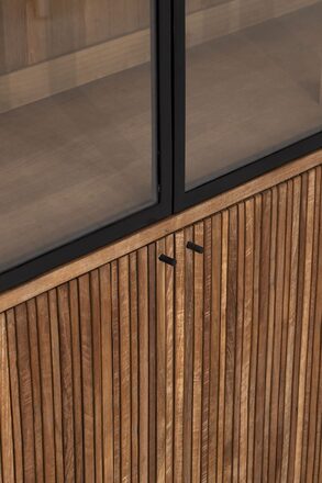 LG-466012-Lagoon-showcase-2x3-doors_4_2