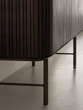 MR-365002-Maroon-cupboard-2-doors_detail2_DTP