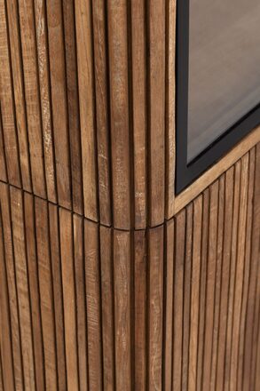 LG-466012-Lagoon-showcase-2x3-doors_5