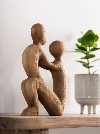 ML-456107-Father-and-Son-statue_sf1_DTP