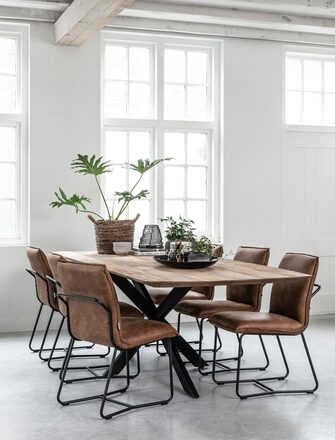 TI-520637-Curves-dining-table-RI-200014-Delaware_sf11_DTP-jpg