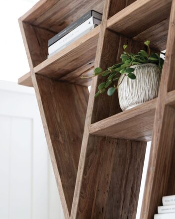 ML-351601-Zorro-bookrack_detail1_DTP