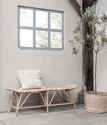 ML-520043-San-Antonio-Bench-ML-890460-Patio-ML-920175-Boho-cushion_sf2_DTP_1