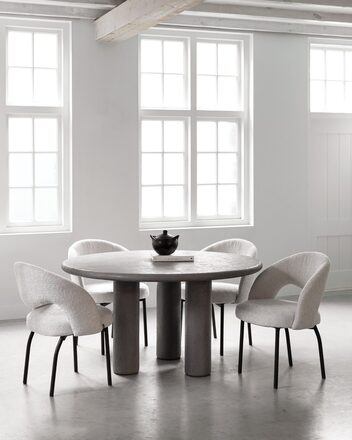 SC-180762-Clio-dining-table-round-ML-749813-Arca-side-chair-natural_sf2_DTP