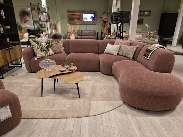wave showroom